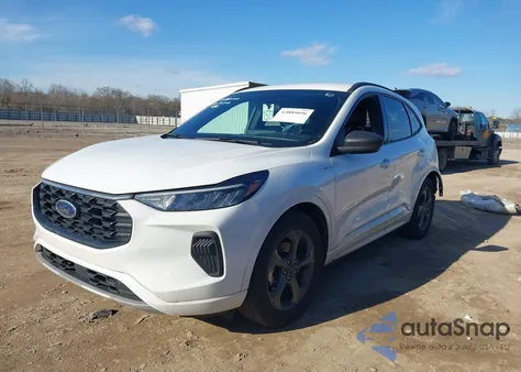 2023 Ford Escape St-Line из США, поврежденный, VIN 1FMCU0MN2PUA54163